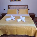 Gasthuis Haznedari-city Center 4*