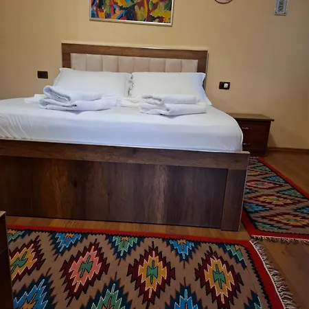 Haznedari-city Center Berat