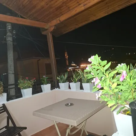 Pensjonat Haznedari-city Center Berat