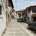 Gasthof Haznedari-city Center Berat