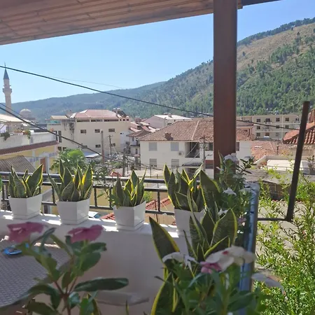 Pensjonat Haznedari-city Center Berat